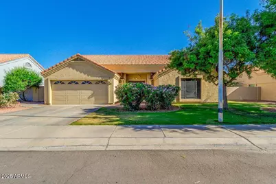 3913 E Amberwood Drive, Phoenix, AZ 85048 - Photo 1