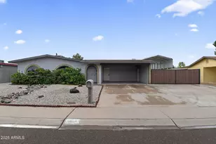 4911 W Beverly Ln, Glendale, AZ 85306 - Photo 1