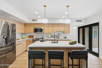 8171 E Del Caverna Drive, Scottsdale, AZ 85258 - Photo 1