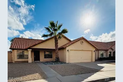 2715 E Rockledge Road, Phoenix, AZ 85048 - Photo 1