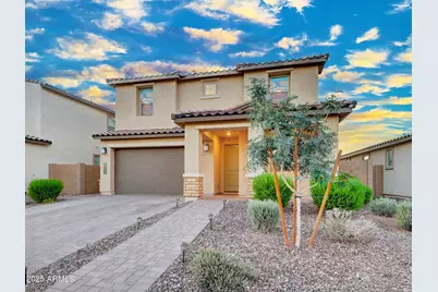 12122 W Levi Drive, Avondale, AZ 85323 - Photo 1