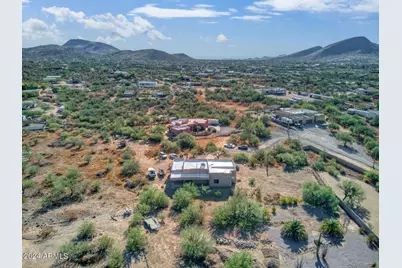 44811 N 12th Street, New River, AZ 85087 - Photo 14