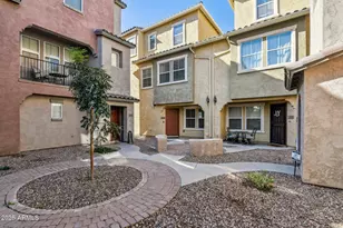 1714 N 77th Glen, Phoenix, AZ 85035 - Photo 1