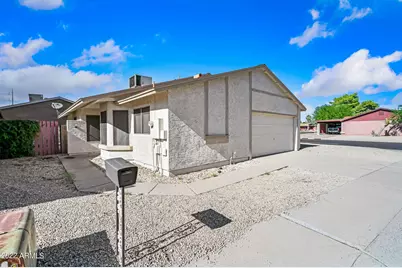 2602 W Winchcomb Drive, Phoenix, AZ 85023 - Photo 1