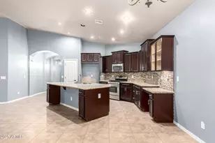 20768 W Hamilton St, Buckeye, AZ 85396 - Photo 10