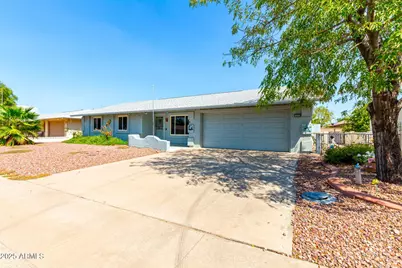 16025 N 110th Avenue, Sun City, AZ 85351 - Photo 1