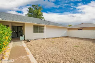 10102 W Concho Cir, Sun City, AZ 85373 - Photo 4