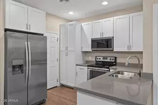 1406 W Main St, Mesa, AZ 85201 - Photo 1