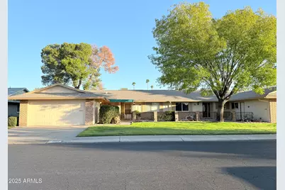 10904 W Cameo Drive, Sun City, AZ 85351 - Photo 1