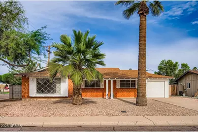 8202 E Montecito Avenue, Scottsdale, AZ 85251 - Photo 1