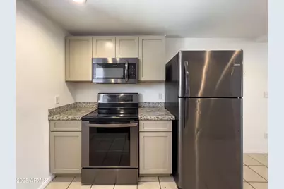 1520 W Sahuaro Drive #B, Phoenix, AZ 85029 - Photo 1