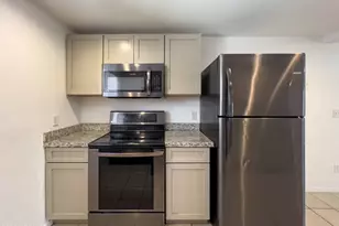 1520 W Sahuaro Dr, Phoenix, AZ 85029 - Photo 1