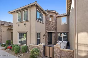 21809 N 39th St, Phoenix, AZ 85050 - Photo 1