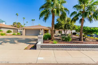 14211 N 10th Street, Phoenix, AZ 85022 - Photo 1