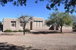 4199 S Comanche Dr, Sierra Vista, AZ 85650 - Photo 2