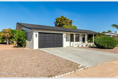 5228 E Des Moines Street, Mesa, AZ 85205 - Photo 1