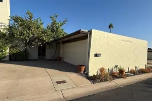 1246 E Palacio Ln, Phoenix, AZ 85014 - Photo 1