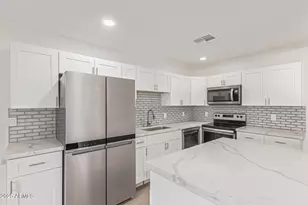 5559 N 62nd Ave Ave, Glendale, AZ 85301 - Photo 1