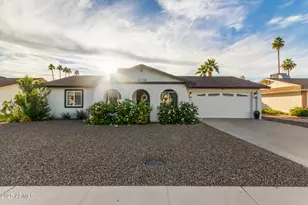 2236 S Evergreen Rd, Tempe, AZ 85282 - Photo 1