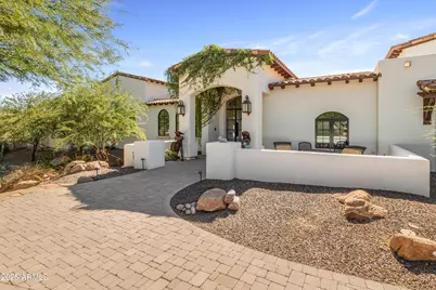 6717 E Solano Drive, Paradise Valley, AZ 85253 - Photo 1