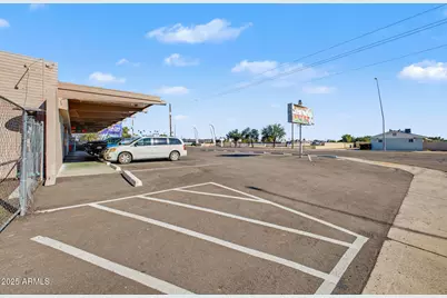 1704 N Country Club Drive, Mesa, AZ 85201 - Photo 1