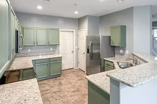 1426 N 81st Dr, Phoenix, AZ 85043 - Photo 4