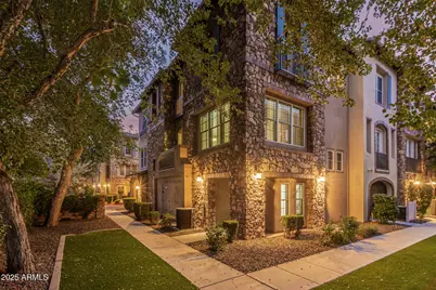 2482 E Roma Avenue, Phoenix, AZ 85016 - Photo 1