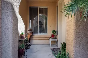 10655 N 9th St, Phoenix, AZ 85020 - Photo 1