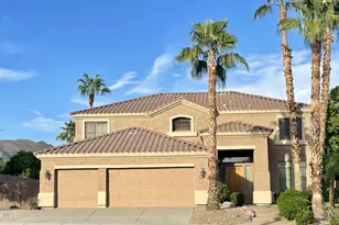 1608 W Amberwood Dr, Phoenix, AZ 85045 - Photo 1