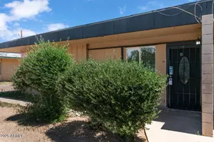 2018 W Cactus Rd, Phoenix, AZ 85029 - Photo 1