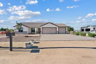 25432 S Lemon Ave, Queen Creek, AZ 85142 - Photo 1
