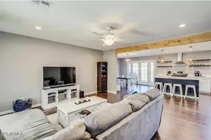 8638 E Palm Ln, Scottsdale, AZ 85257 - Photo 4