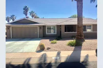 10117 W Sombrero Circle, Sun City, AZ 85373 - Photo 1