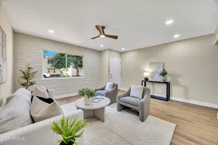 2128 E Dunbar Dr, Tempe, AZ 85282 - Photo 1