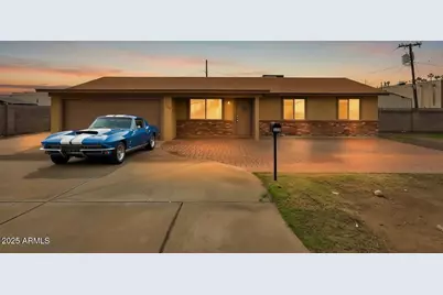 2125 E Sweetwater Avenue, Phoenix, AZ 85022 - Photo 1