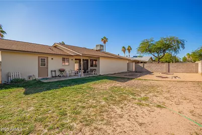 10442 W Harmont Drive, Peoria, AZ 85345 - Photo 24