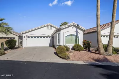 8120 N 10th Place, Phoenix, AZ 85020 - Photo 1