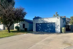 6726 N 79th Ave, Glendale, AZ 85303 - Photo 1