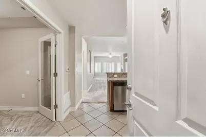 5450 E Deer Valley Drive #2024, Phoenix, AZ 85054 - Photo 1