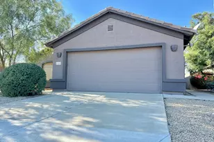 21830 N 31st Dr, Phoenix, AZ 85027 - Photo 1