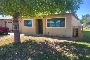 10200 N 95th Dr, Peoria, AZ 85345 - Photo 1