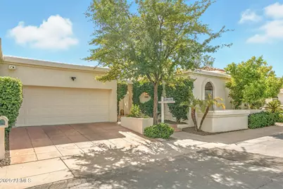 2505 E Palo Verde Drive, Phoenix, AZ 85016 - Photo 1