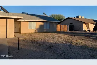 9761 N 68th Lane, Peoria, AZ 85345 - Photo 1