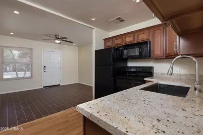 1646 E Indianola Avenue #1, Phoenix, AZ 85016 - Photo 1