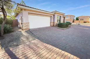 13613 W Cypress St, Goodyear, AZ 85395 - Photo 1