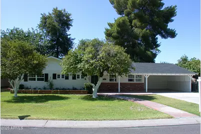 3901 E Highland Avenue, Phoenix, AZ 85018 - Photo 1