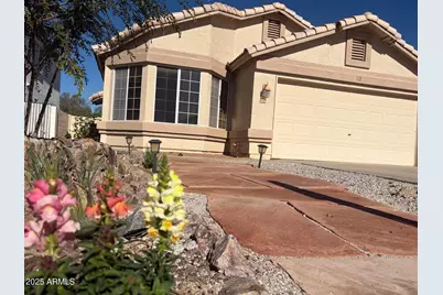 112 W Smoke Tree Road, Gilbert, AZ 85233 - Photo 1