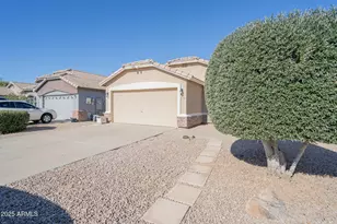 1314 E Cottonwood Rd, San Tan Valley, AZ 85140 - Photo 1