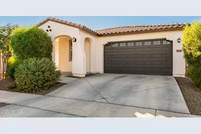 1229 E Maldonado Drive, Phoenix, AZ 85042 - Photo 1