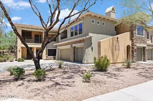 21320 N 56th St, Phoenix, AZ 85054 - Photo 1